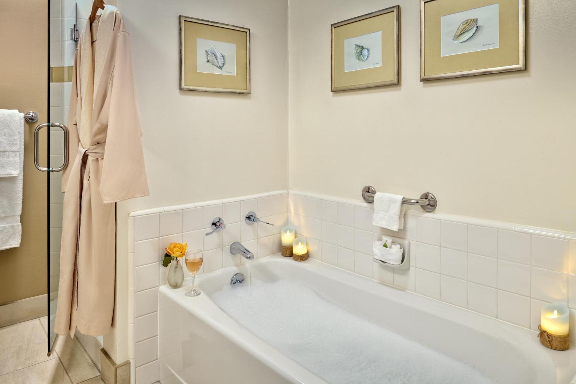 Hotel House 3*