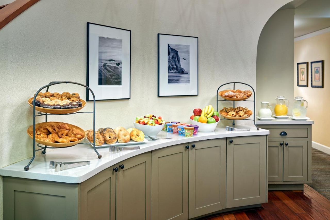 Hotel House 3*
